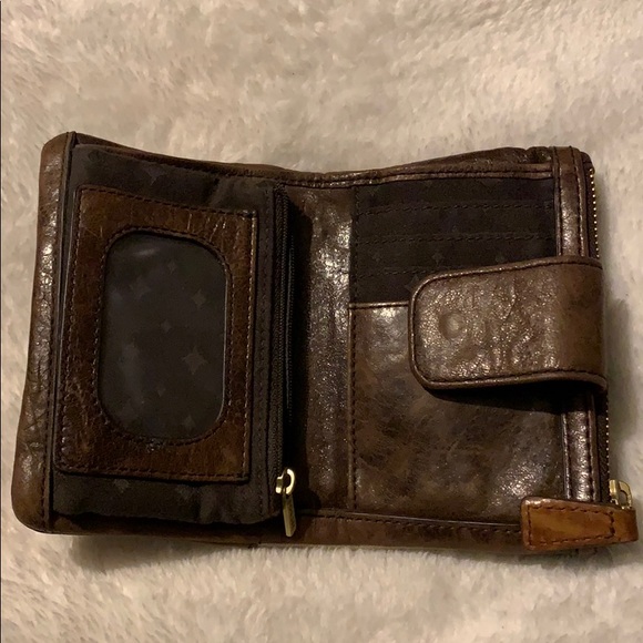 Fossil wallet - Picture 2 of 2